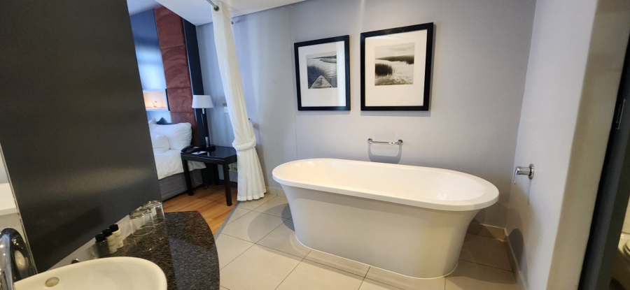 1 Bedroom Property for Sale in Century City Western Cape